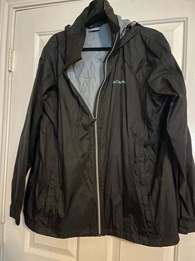 Columbia Black Hooded Rain Jacket